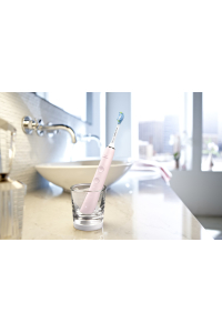 Philips Sonicare DiamondClean 9000 series 9000 DiamondClean HX9911/29 Sonický kartáček s aplikací a nabíjecí skleničkou Obrázok pre Philips Sonicare DiamondClean 9000 series 9000 DiamondClean HX9911/29 Sonický kartáček s aplikací a nabíjecí skleničkou