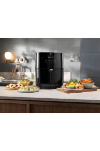 Obrázok pre Electrolux EAF7SB Samostarný 6,9 l Samostatné 1700 W Horkovzdušná fritéza Černá