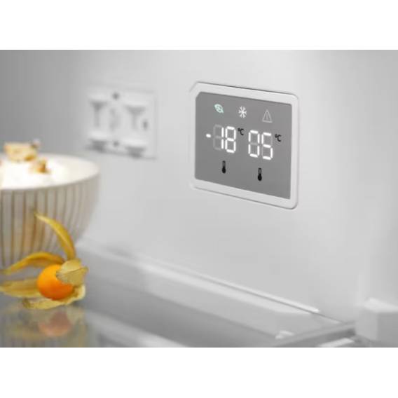 Obrázok pre Chladnička s mrazničkou ELECTROLUX LNT7ME36K2
