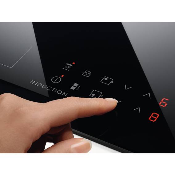Obrázok pre Electrolux LHR3233CK varná deska Černá Vestavěné Keramický 2 zóna/zón