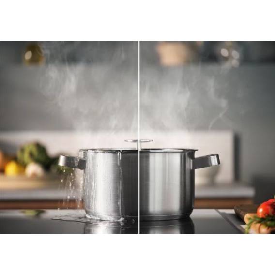 Obrázok pre Electrolux Serie 700 EIS62453IZ Černá Vestavěné 60 cm Indukční varná deska se zónami 4 zóna/zón