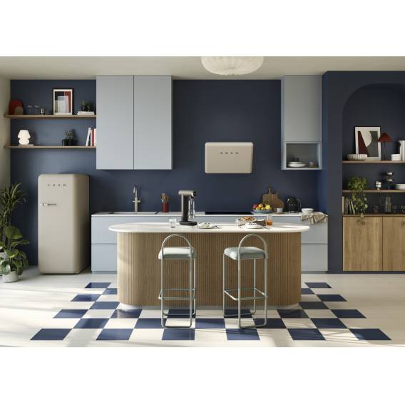 Obrázok pre Smeg KLF03BLMEU elektrická konvice 1,7 l 2400 W Černá