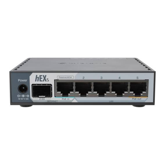 Obrázok pre Mikrotik E60IUGS router zapojený do sítě Gigabit Ethernet Černá